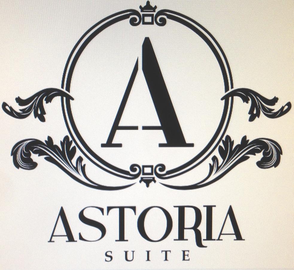 Astoria Suite Σαλέρνο Εξωτερικό φωτογραφία