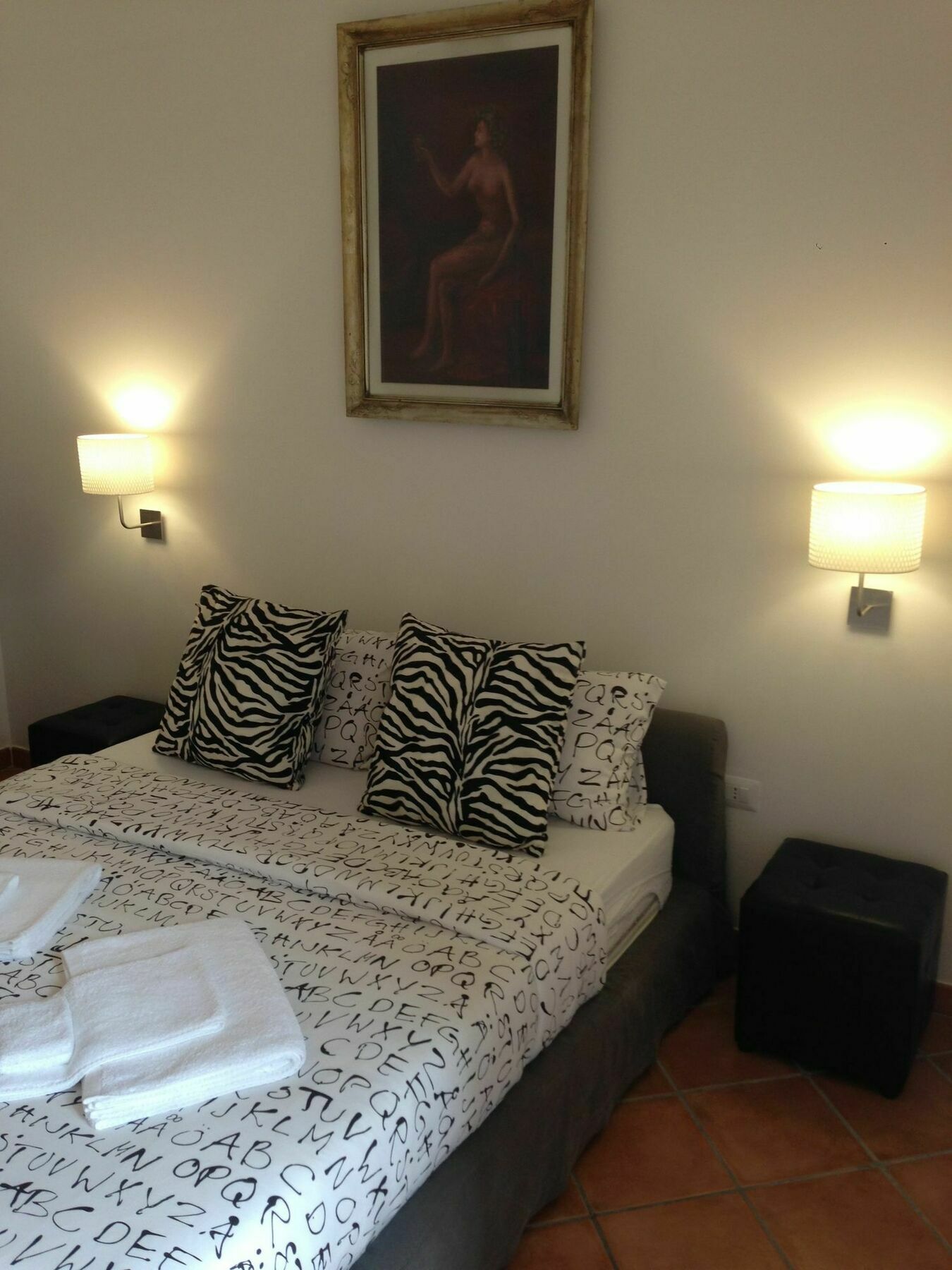 Astoria Suite Σαλέρνο Εξωτερικό φωτογραφία